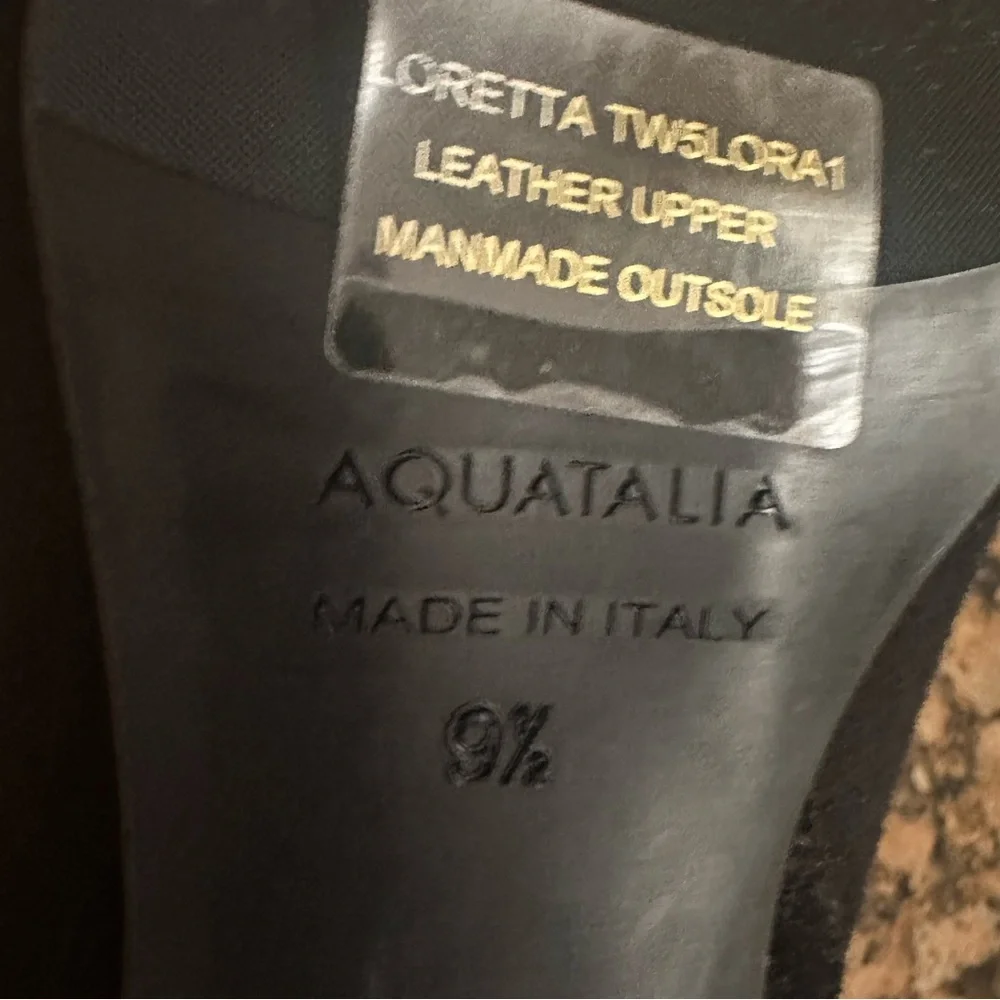 Aquatalia Loretta Suede Bootie